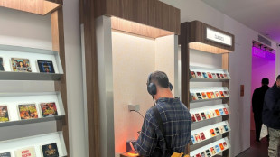 'Bookless bookstore': audio-only book shop opens in New York
