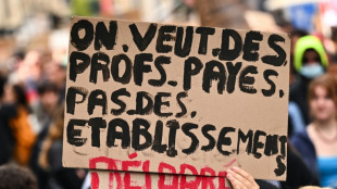 Mouvement lyc&eacute;en: plus de 250.000 manifestants dans les rues, la mobilisation appel&eacute;e &agrave; se poursuivre