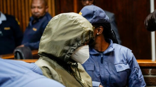 El caso de la doctora que ayud&oacute; a su amante asesino a huir de la c&aacute;rcel apasiona a Sud&aacute;frica