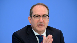 Dobrindt zu Gerichtsurteil: "Wir halten an den Zurückweisungen fest"