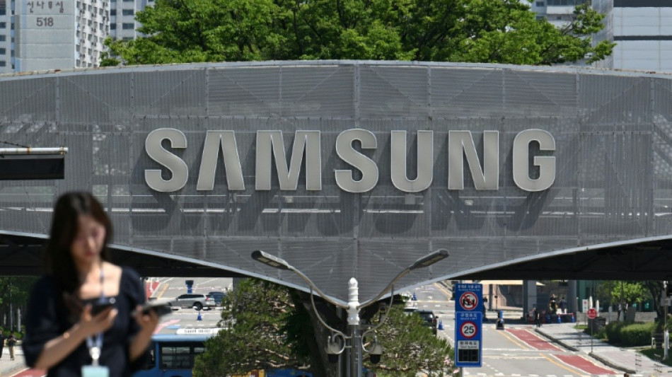Samsung workers wrap up vote on massive AI bonus deal