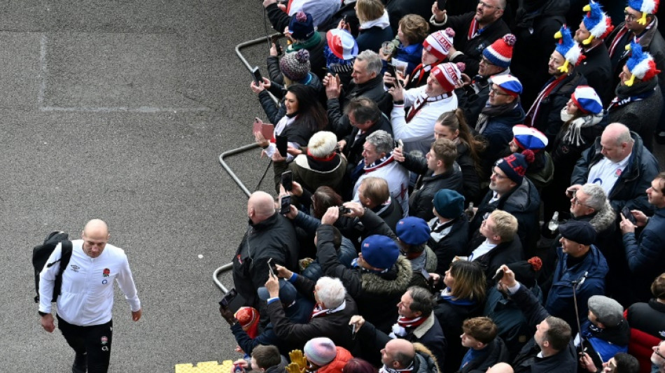 Six nations: humili&eacute;e par la France, l'Angleterre de Borthwick ne se fait "pas d'illusion"