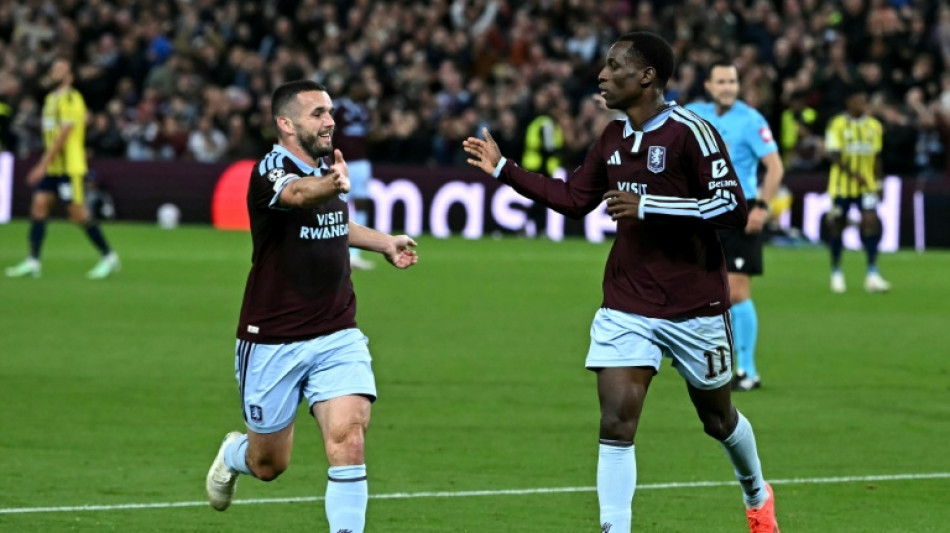 Villa put six past Fenerbahce in record rout
