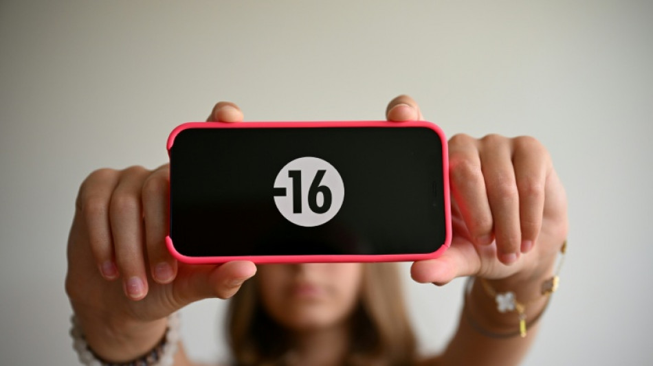 EU moves closer to kicking kids off social media