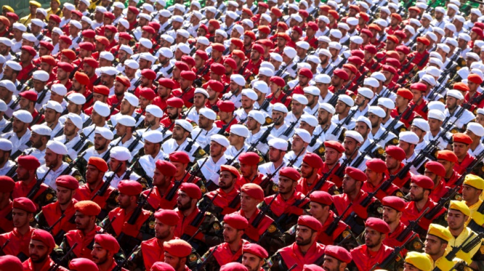 Iran demonstriert mit Militärparaden zum "Tag der Armee" Stärke