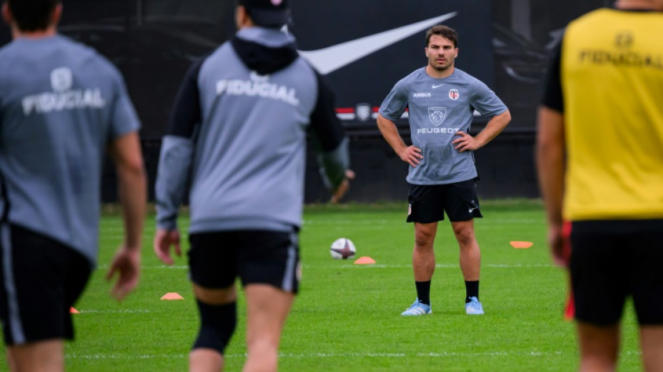 Top 14: vacances termin&eacute;es pour Antoine Dupont, de retour &agrave; l'entra&icirc;nement