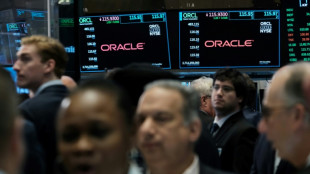 Wall Street finit en baisse avant une conf&eacute;rence de banquiers centraux tr&egrave;s attendue
