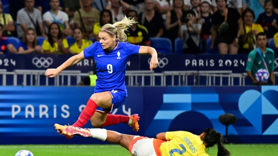Fran&ccedil;a sofre mas vence Col&ocirc;mbia (3-2) em sua estreia nos Jogos de Paris-2024