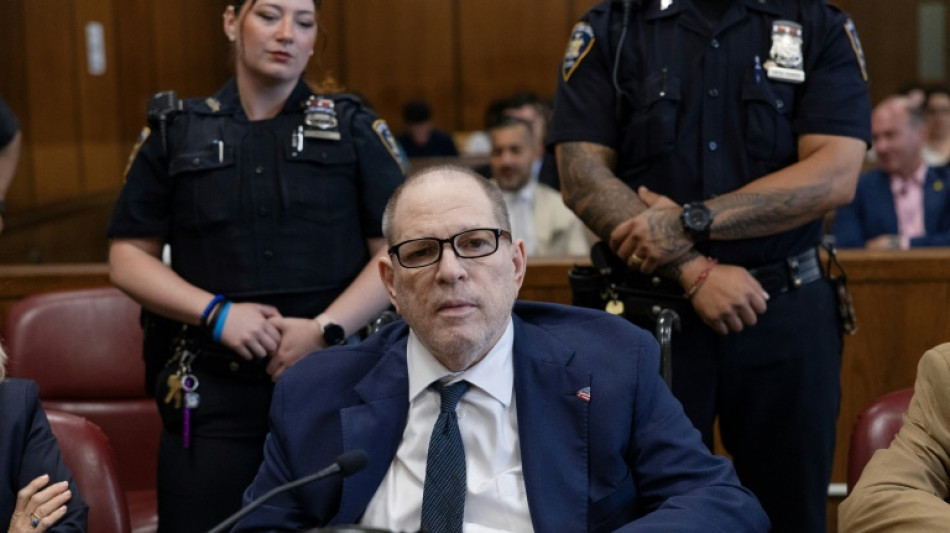 El juez anula el juicio por el cargo de violación contra Harvey Weinstein