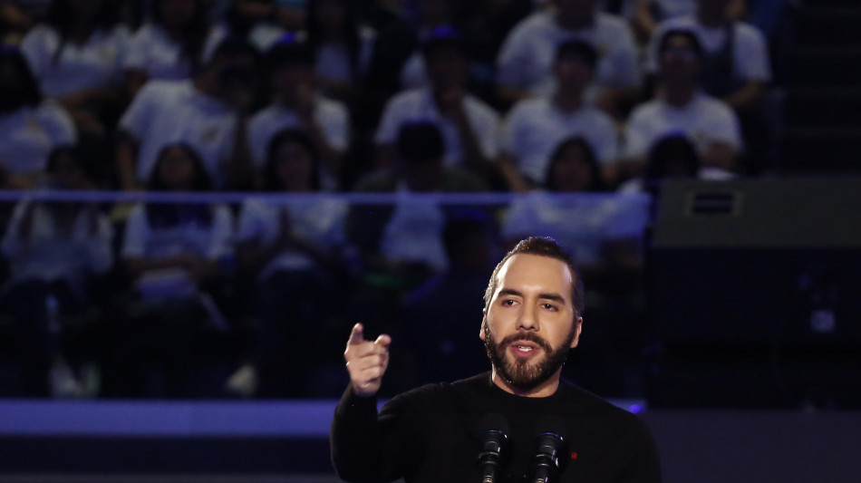 Trump incontrerà il presidente di El Salvador lunedì