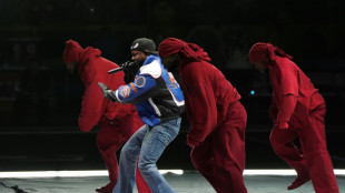 El rapero Kendrick Lamar encabeza con nueve nominaciones la lista de los premios Grammy