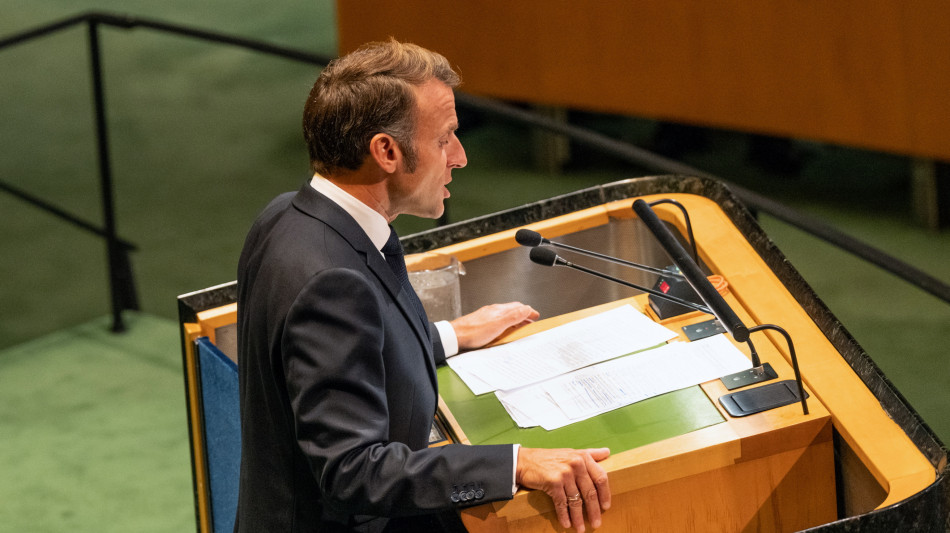 Macron, per ambasciata in Palestina ostaggi liberi e tregua