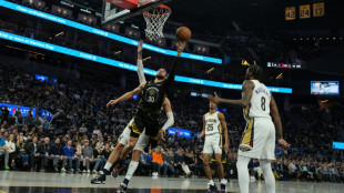 NBA: Curry donne un peu d'oxyg&egrave;ne aux Warriors
