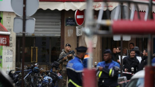 Paris shooting kills two, wounds four: prosecutor&nbsp; 
