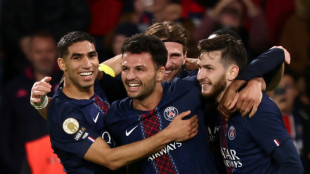 PSG vence Nice com gol nos acr&eacute;scimos e mant&eacute;m lideran&ccedil;a do Franc&ecirc;s