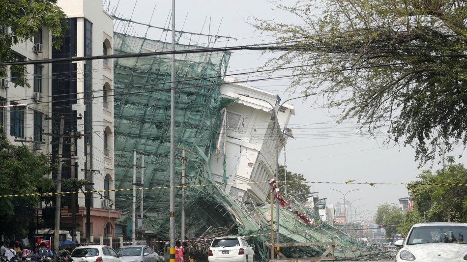 Sisma Myanmar, donna salvata dopo 91 ore sotto le macerie
