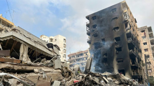 Bombardeios israelenses continuam no L&iacute;bano e ao menos 28 pessoas morrem em Gaza