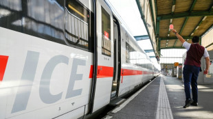 Gewerkschaftsmitglieder stimmen f&uuml;r Tarifeinigung mit der Bahn