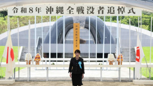 La primera ministra de Jap&oacute;n es abucheada en un acto conmemorativo de la II Guerra Mundial
