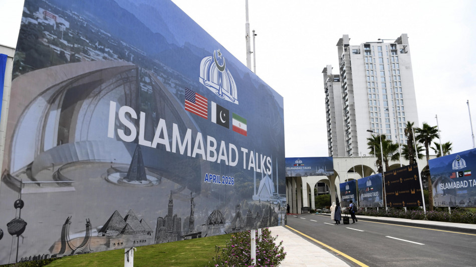 Media, 'gravi divergenze' ma i colloqui Usa-Iran proseguono oggi