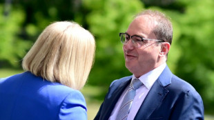 Dobrindt: Zahl der Zurückweisungen soll "nach und nach steigen"