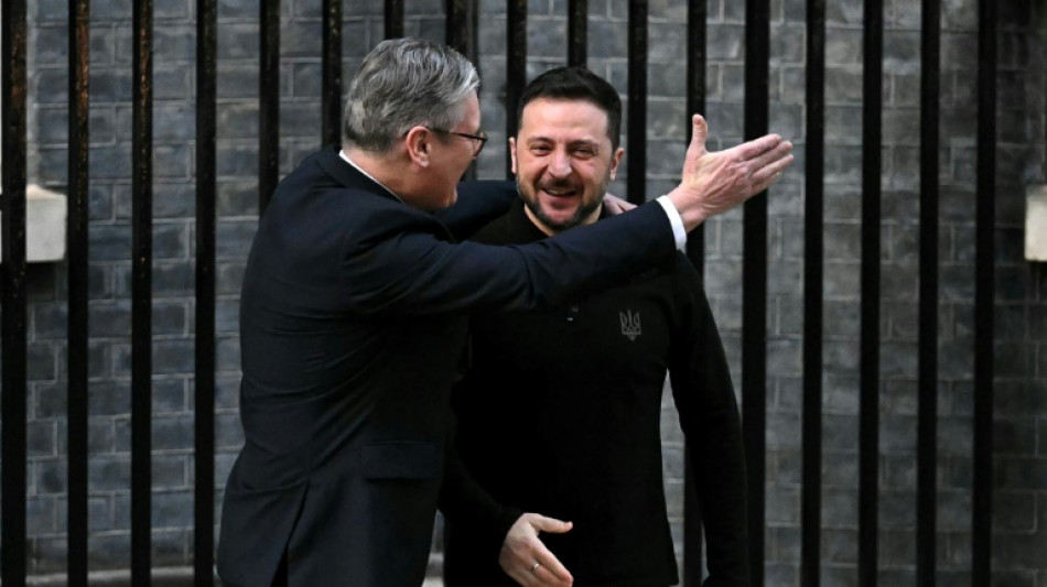 Les alli&eacute;s de l'Ukraine tiennent un sommet crucial &agrave; Londres apr&egrave;s le clash Trump-Zelensky