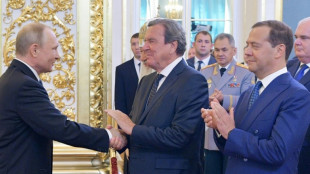 Partei&uuml;bergreifend Kritik an Schr&ouml;der-Aussage zu Verhandlungsbereitschaft Putins
