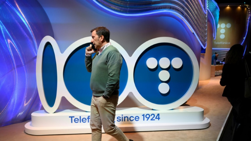 La filial peruana hace caer los beneficios de Telef&oacute;nica en el tercer trimestre