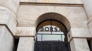 Borsa: Milano debole con incertezze di Wall street, male Stm