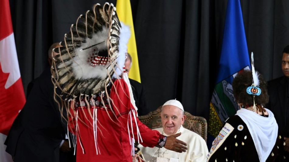 Papst beginnt "Pilgerfahrt der Bu&szlig;e" in Kanada