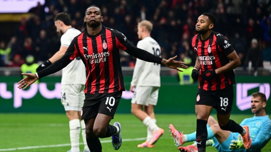 Italie: l'AC Milan passe en t&ecirc;te, Yildiz relance la Juventus