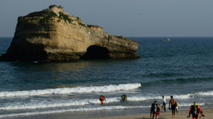 Falaise effondr&eacute;e &agrave; Biarritz: des drones au relais pour retrouver le dernier disparu