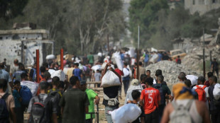 Israel autoriza volta de lançamentos de ajuda em Gaza, onde crise por fome se agrava