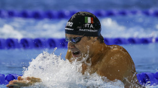 Europei nuoto: Martinenghi oro e Cerasuolo bronzo nei 100 rana