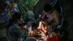 Camboja fecha passagens de fronteira com Tail&acirc;ndia devido a confrontos mortais