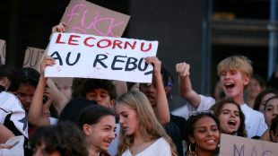 Ap&oacute;s reuni&atilde;o com primeiro-ministro, sindicatos franceses convocam nova greve