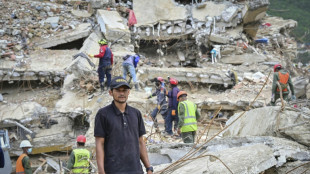 "Hasta lo &uacute;ltimo": el trauma de un voluntario por encontrar a sus familiares sepultados en Venezuela