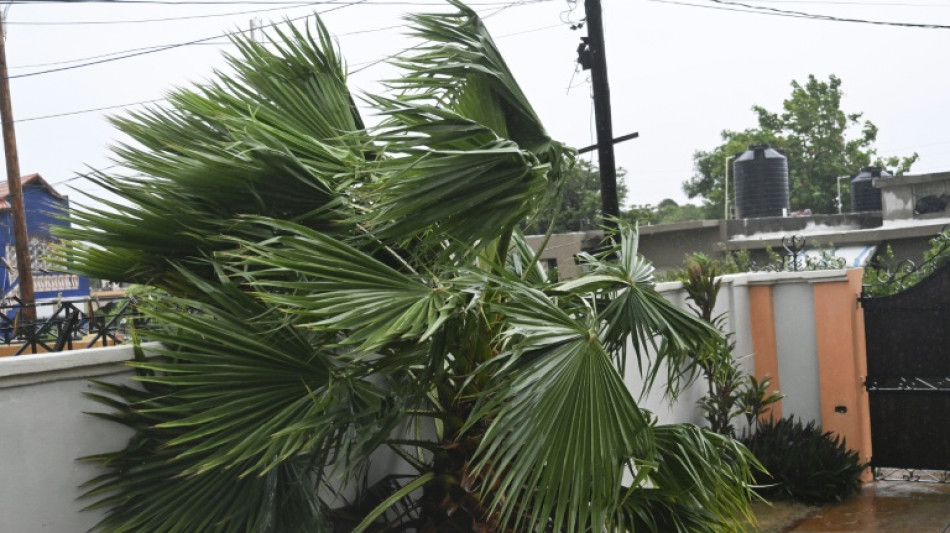 Furac&atilde;o Melissa atinge Cuba depois de passar pela Jamaica