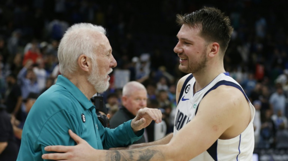 NBA: Doncic termine 2022 sur un nouveau r&eacute;cital pour Dallas, qui bat les Spurs