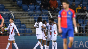 C4: Nice accroch&eacute; et frustr&eacute; &agrave; B&acirc;le