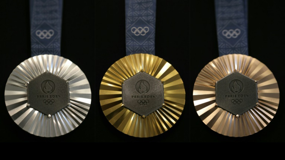 Las medallas ol&iacute;mpicas de Par&iacute;s-2024 contendr&aacute;n un fragmento de la torre Eiffel