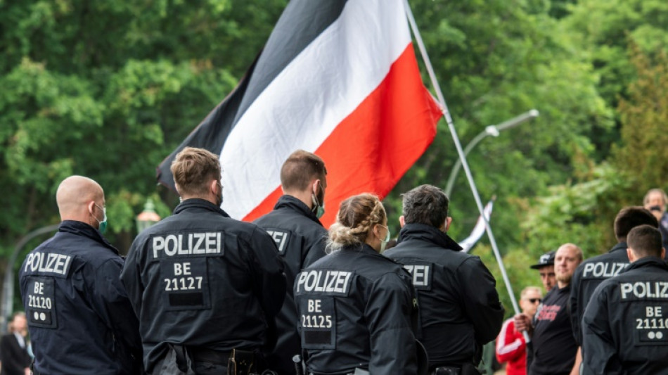Verfassungsschutzbericht: Rechtsextremismus gr&ouml;&szlig;te Gefahr in Mecklenburg-Vorpommern