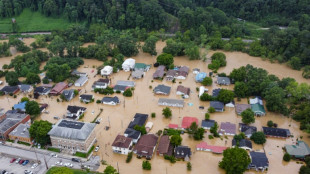 Los muertos por inundaciones en EEUU aumentan a 15