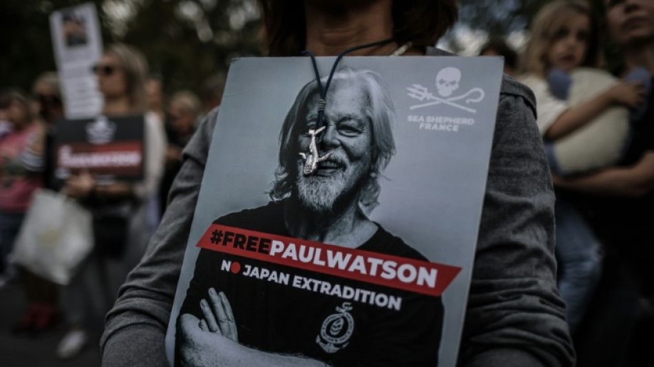 Le d&eacute;fenseur des baleines Paul Watson maintenu en d&eacute;tention au Groenland jusqu'au 2 octobre