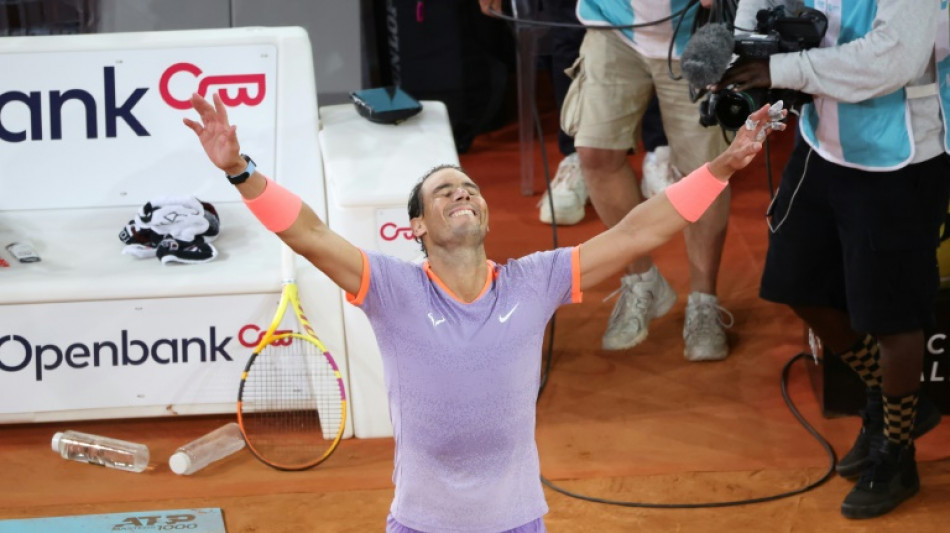 Nadal se venga de De Mi&ntilde;aur y alarga su estancia en Madrid