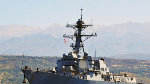 Sheinbaum dice que EEUU informó del envío de un destructor al Golfo de México