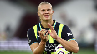 Com 3 de Haaland, City vence West Ham e se isola na lideran&ccedil;a; Arsenal trope&ccedil;a