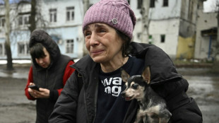 "On aurait d&ucirc; partir plus t&ocirc;t": la fuite des derniers habitants de Bakhmout