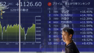 Borsa: l'Asia cauta in attesa di chiarezza sui dazi, sale Sidney