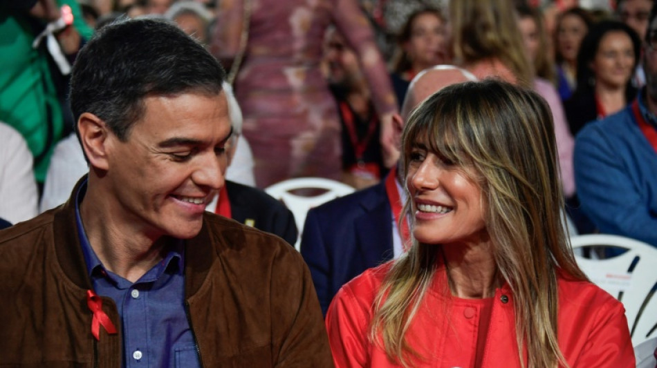 El juez pide un juicio separado por corrupción para la esposa del presidente del Gobierno español